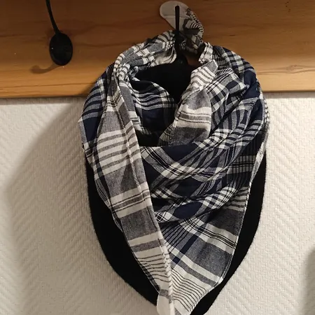 2 Cerca Del Puerto De Pasajes