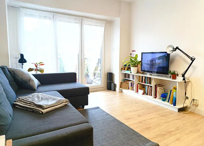 2 Cerca Del Puerto De Pasajes San Sebastián