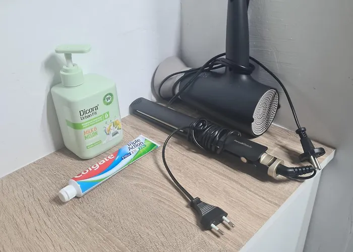 2 Cerca Del Puerto De Pasajes * San Sebastián